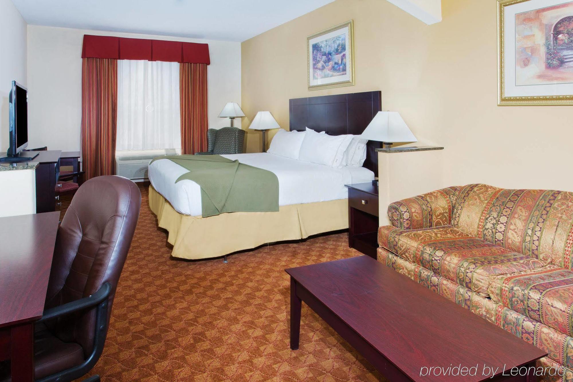 Holiday Inn Express & Suites Dallas - Duncanville, An Ihg Hotel Екстер'єр фото